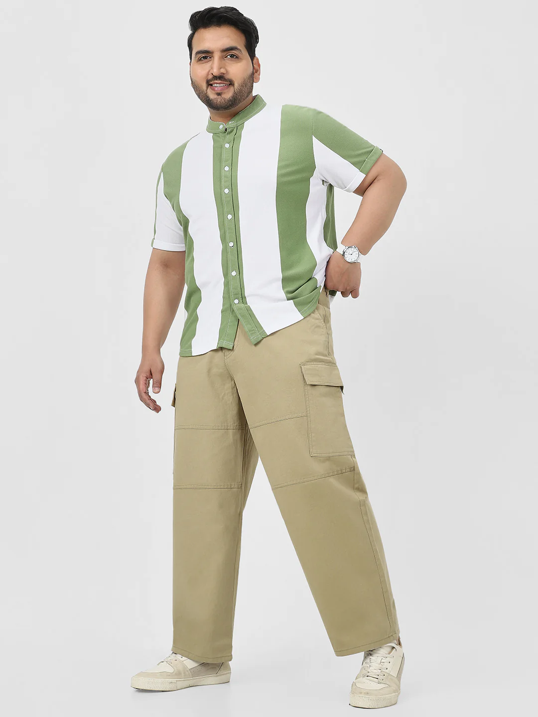 Plus Men's Light Olive Loose Baggy Fit Solid Cargo Chino Pant with 6 Pockets Non-Stretchable - Image 4