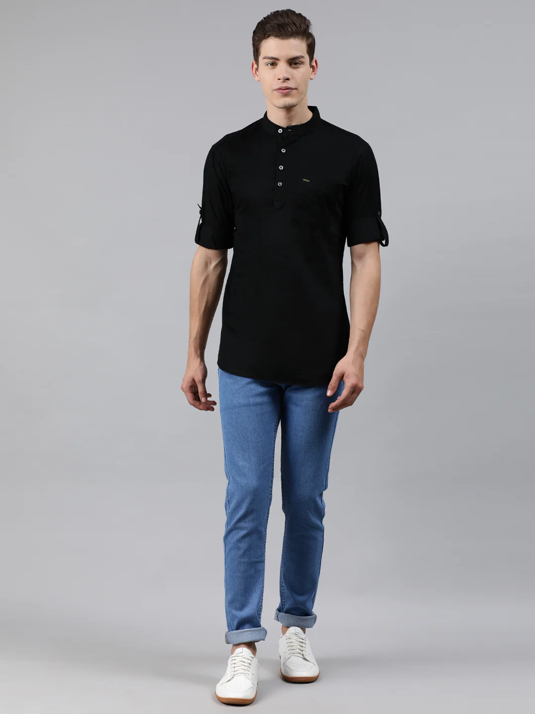 Men Black Slim Fit Solid Casual Shirt - Image 4