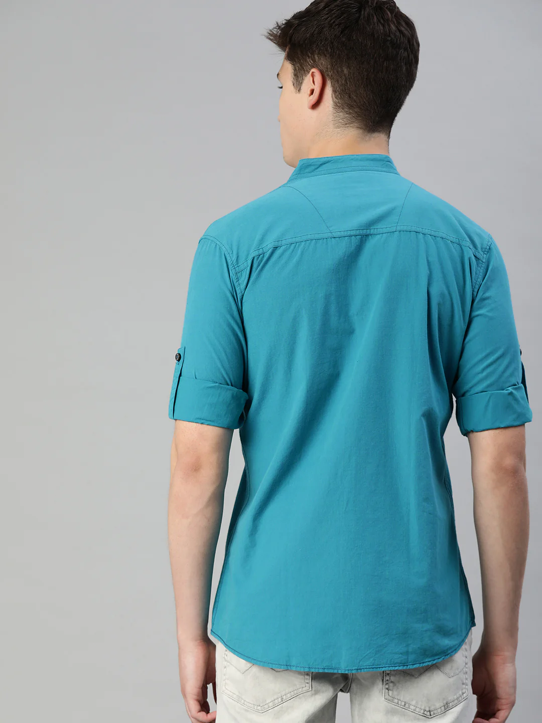 Men Blue Slim Fit Solid Casual Shirt - Image 3