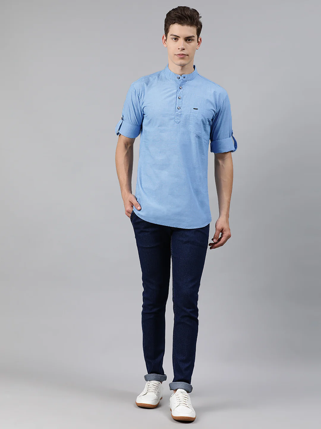 Men Blue Slim Fit Solid Casual Shirt - Image 4