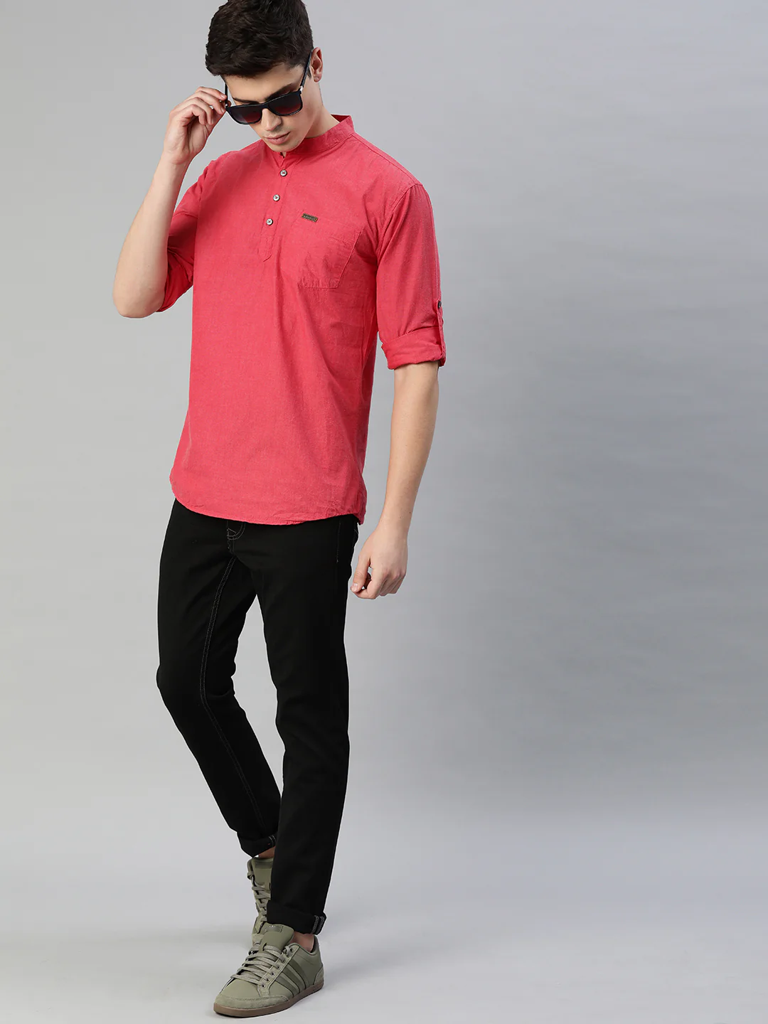 Men Red Slim Fit Solid Casual Shirt - Image 4