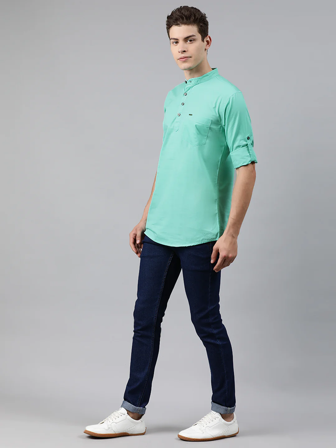 Men Sea Green Slim Fit Solid Casual Shirt - Image 4