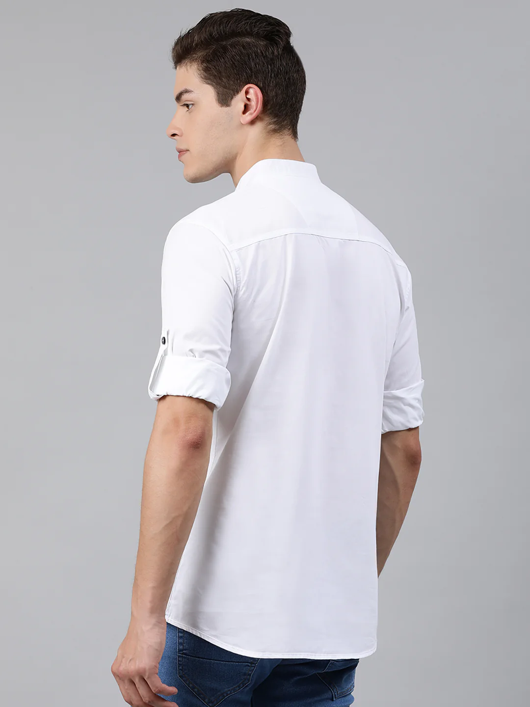 Men White Slim Fit Solid Casual Shirt - Image 3