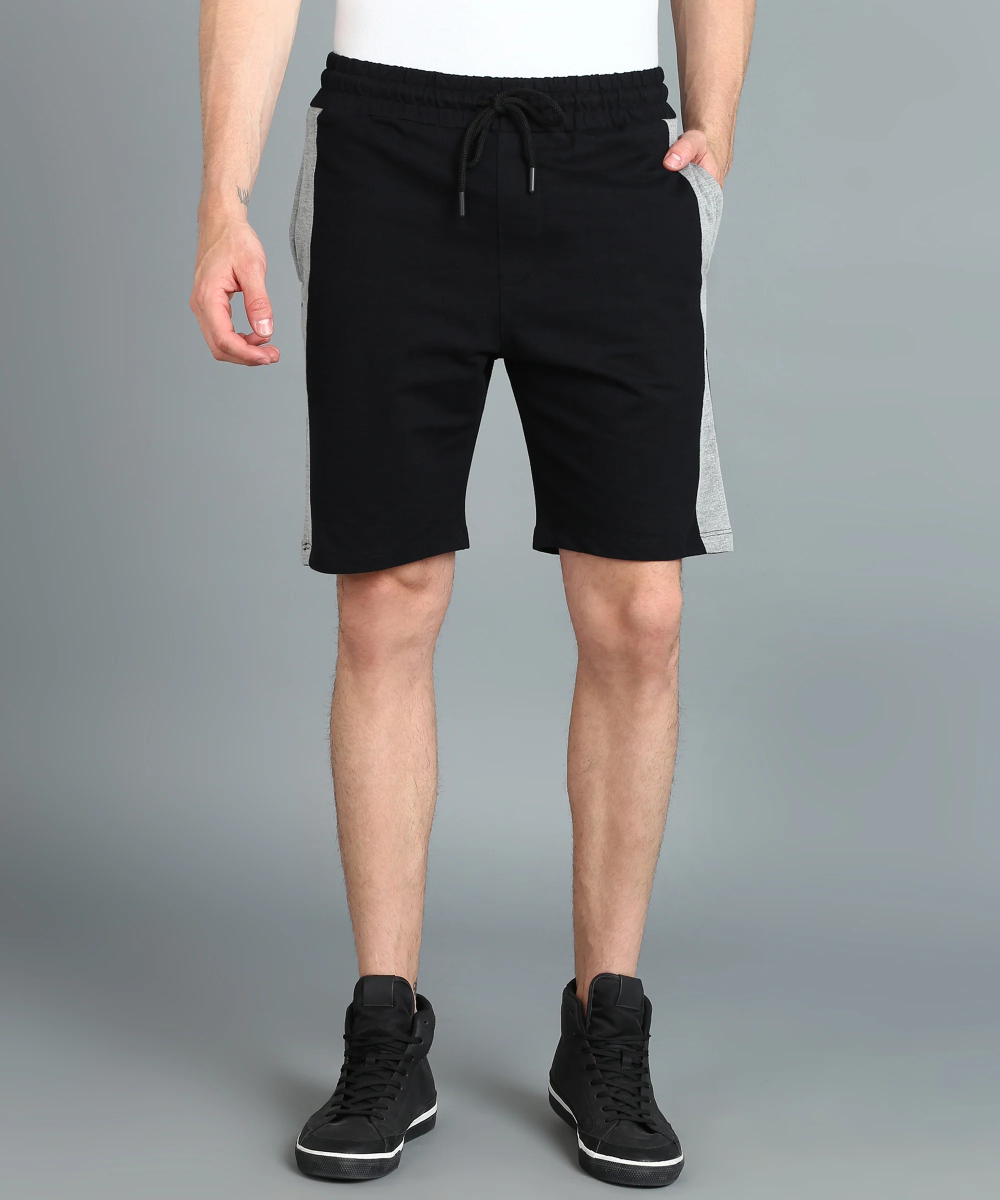 Men's Black Cotton Color-Block Regular Shorts Stretchable - Image 2