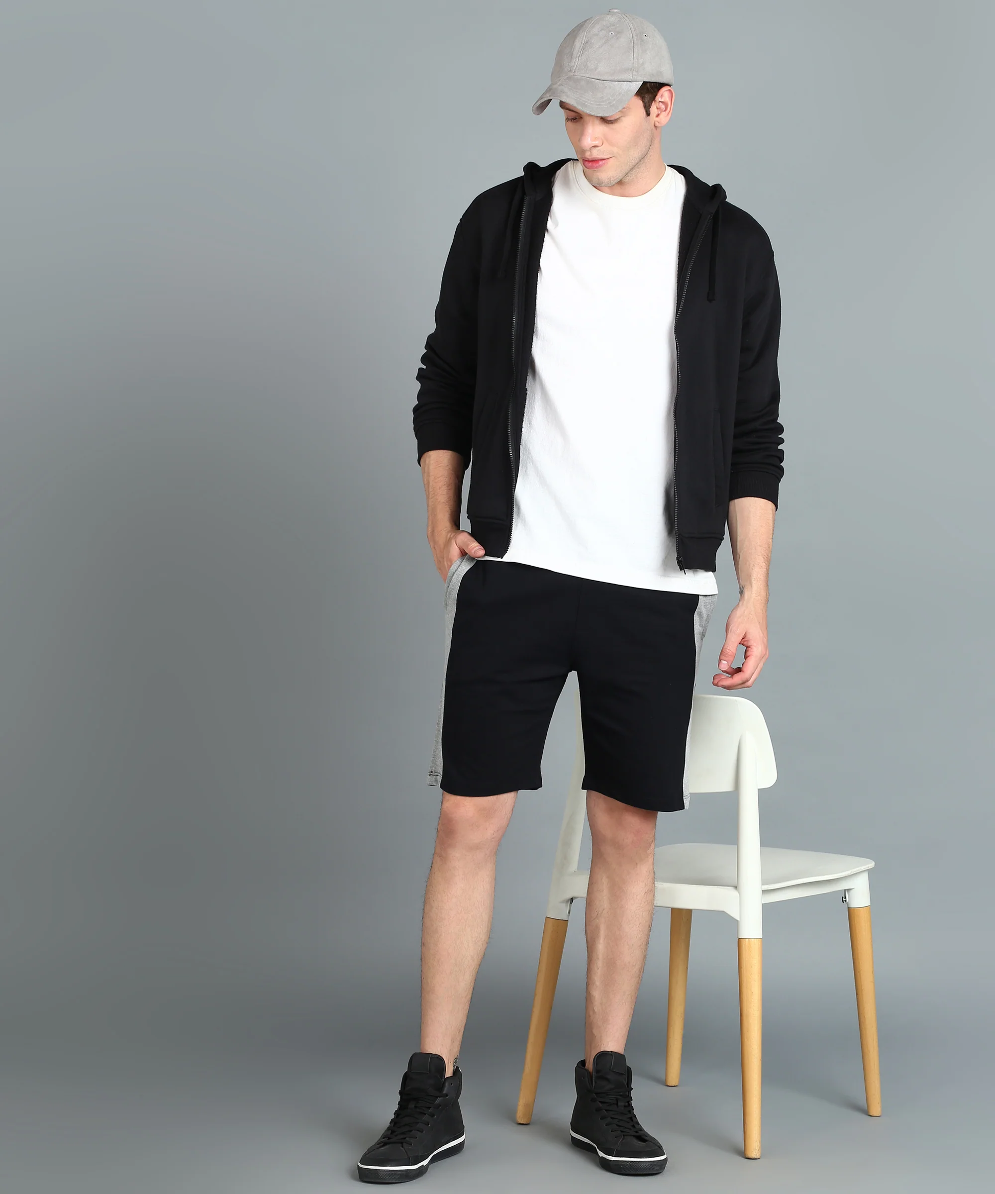 Men's Black Cotton Color-Block Regular Shorts Stretchable - Image 4