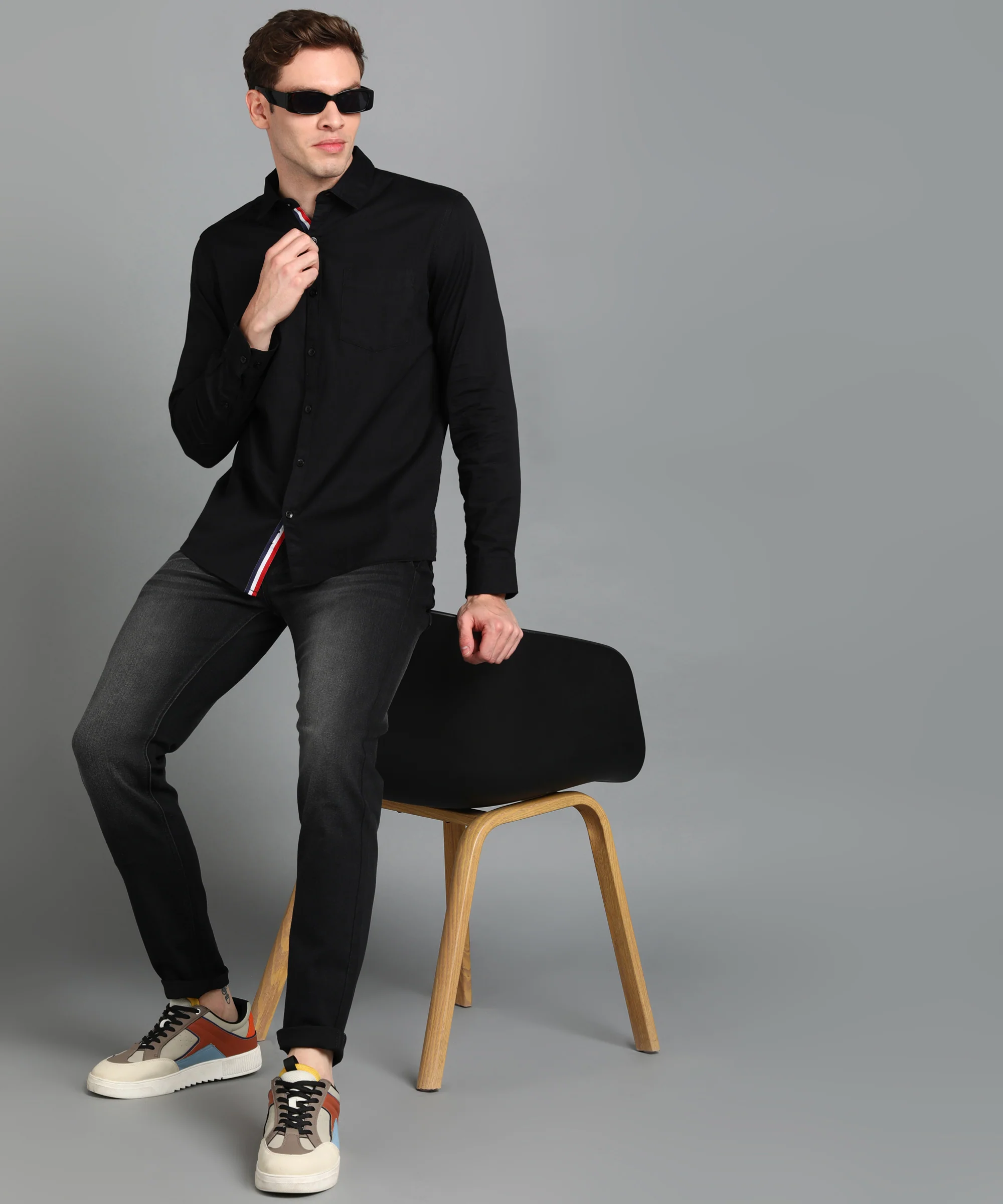 Men's Black Cotton Full Sleeve Slim Fit Casual Solid Shirt - Image 4