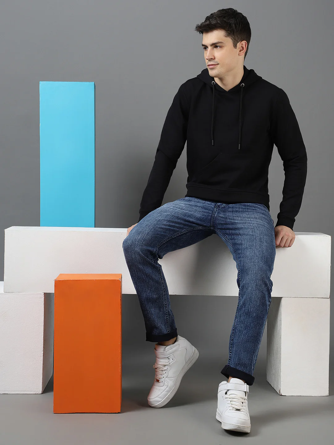Men's Black Cotton Solid Hooded Neck Sweatshirt - Image 4