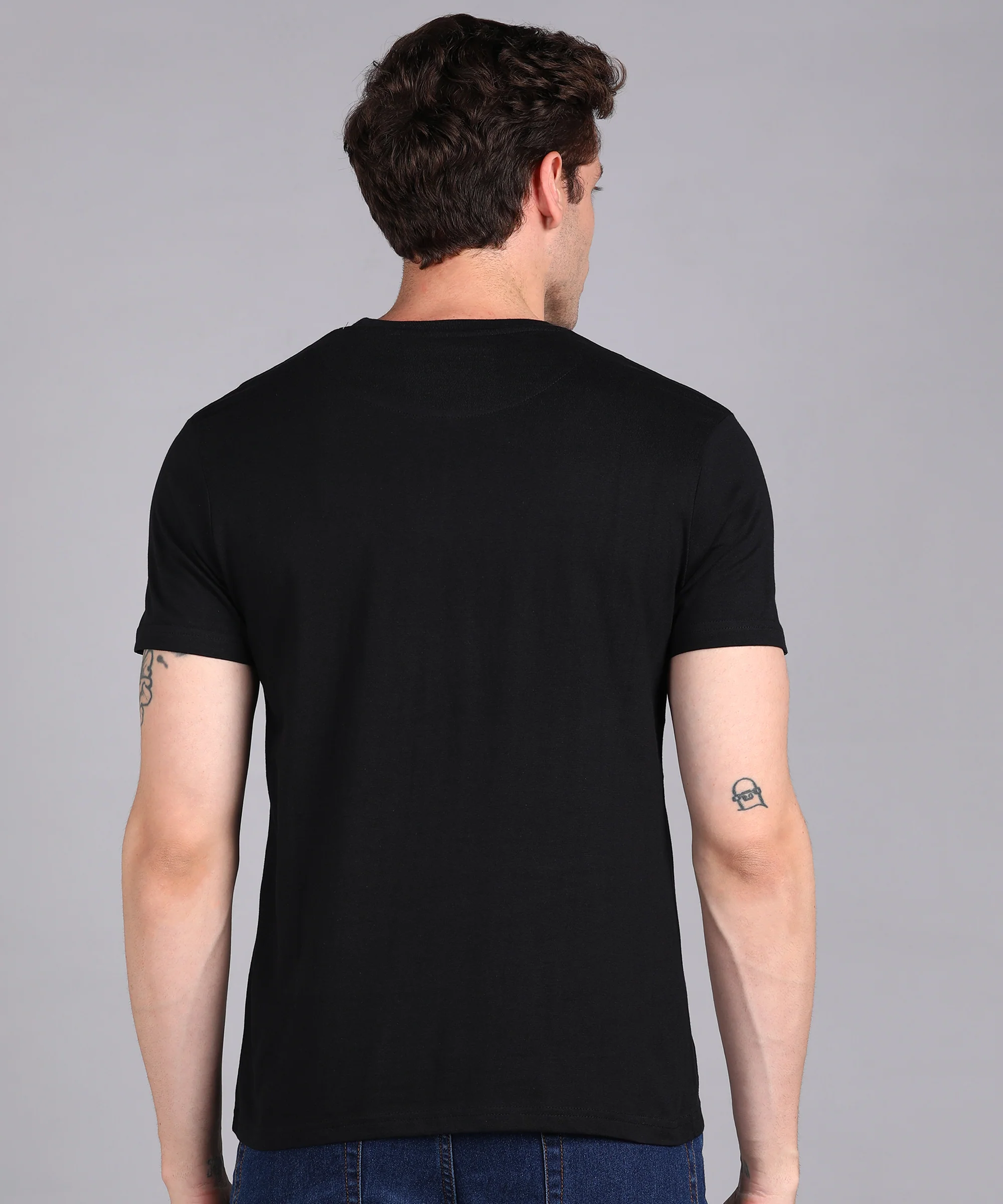 Urbano Fashion Men's Black Graphic Printed Round Neck Half Sleeve Slim Fit Cotton T-Shirt - Image 8