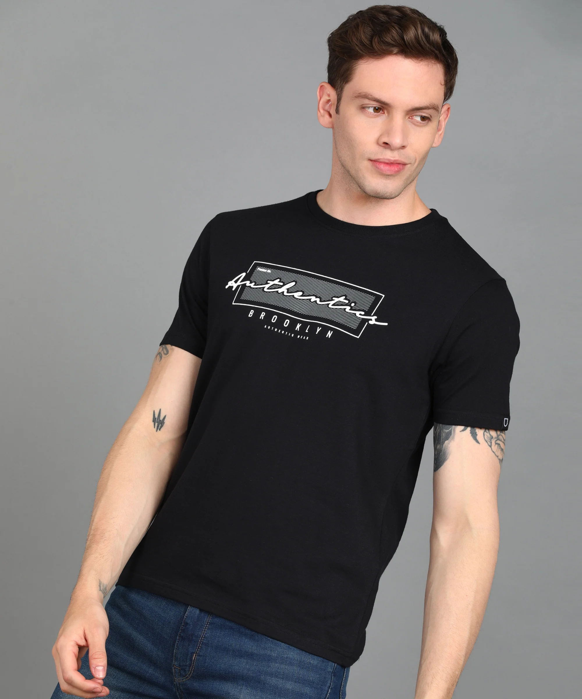 Urbano Fashion Men's Black Graphic Printed Round Neck Half Sleeve Slim Fit Cotton T-Shirt - Image 2