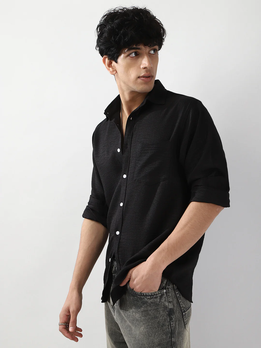 Men's Black Linen Blend Full Sleeve Relaxed Fit Casual Solid Shirt - Image 2