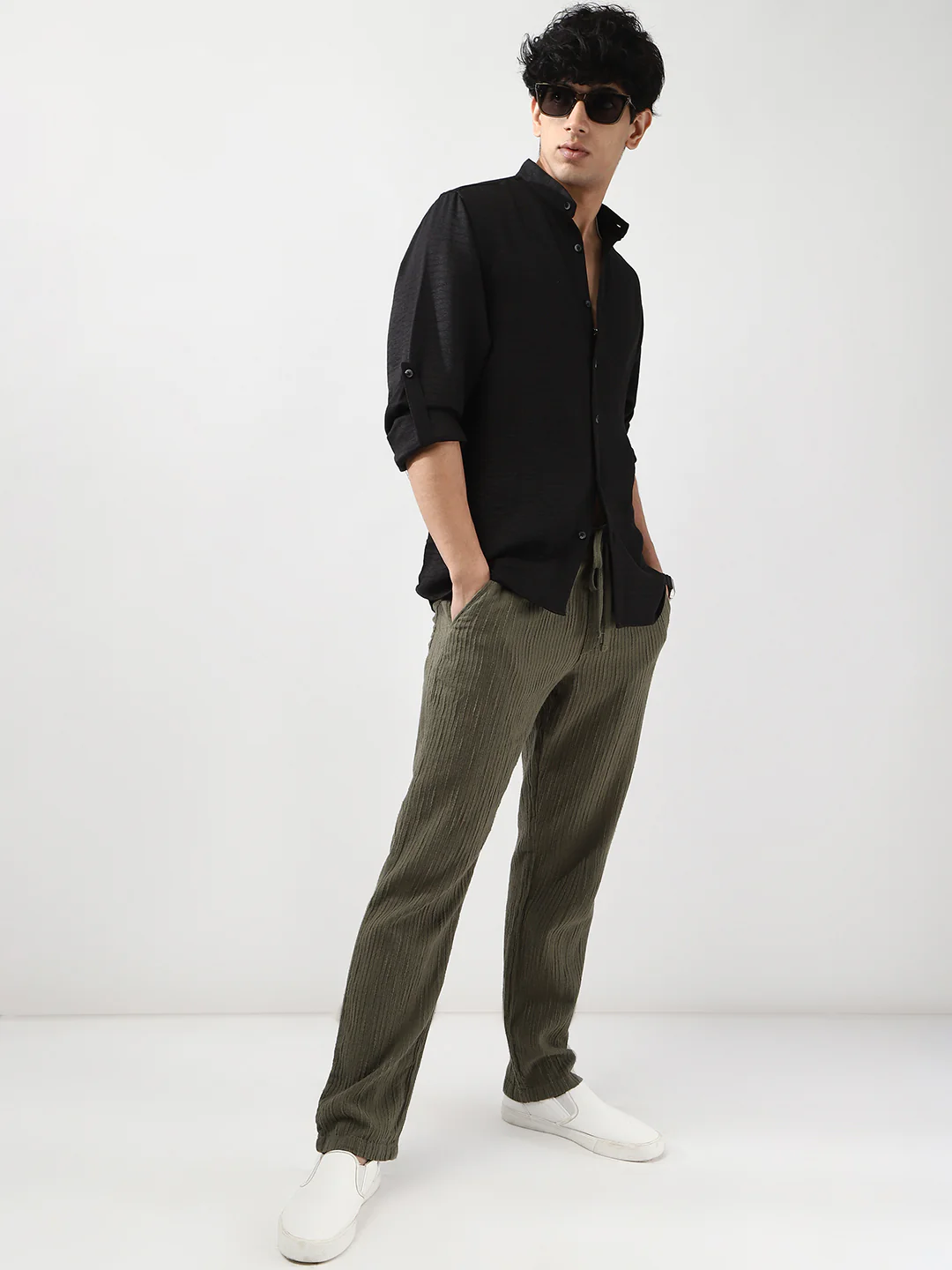 Men's Black Linen Blend Full Sleeve Relaxed Fit Mandarin Collar Casual Solid Shirt - Image 4