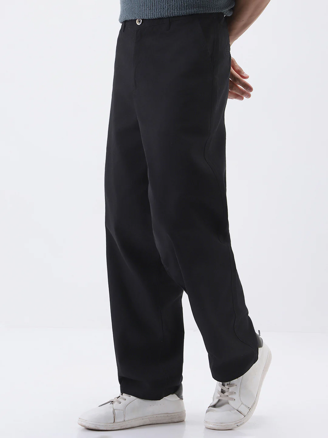 Men's Black Loose Baggy Fit Solid Chino Trousers Non-Stretchable - Image 3