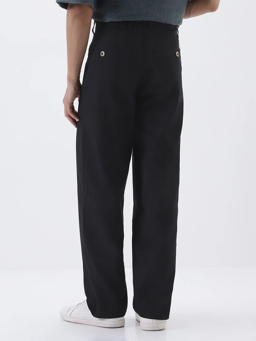 Men's Black Loose Baggy Fit Solid Chino Trousers Non-Stretchable - Image 4