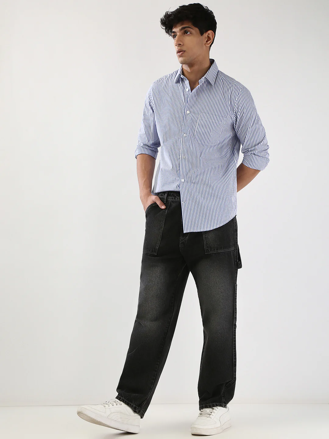 Men's Black Loose Fit Cargo Carpenter Jeans With 6 Pockets Non-Stretchable - Image 5