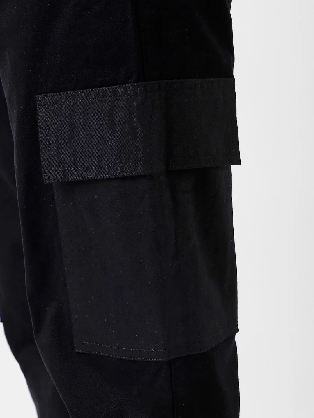 Urbano Fashion Men's Black Regular Fit Solid Cargo Chino Pant with 6 Pockets Stretchable - Image 5