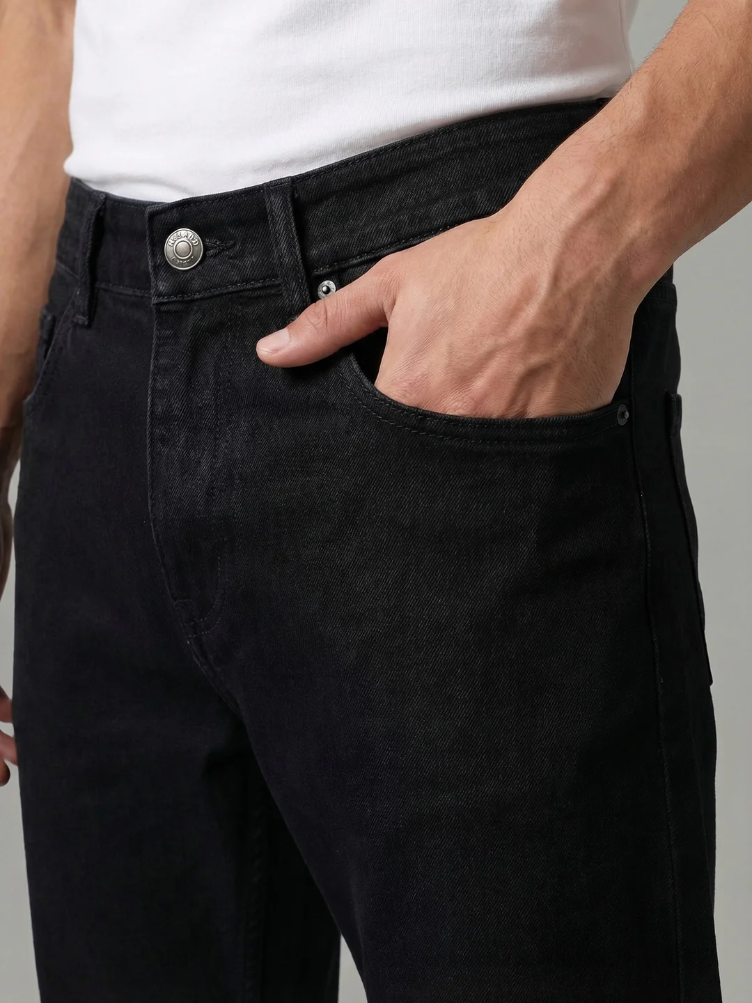 Men's Black Relaxed Fit Washed Denim Jeans Non-Stretchable - Image 5