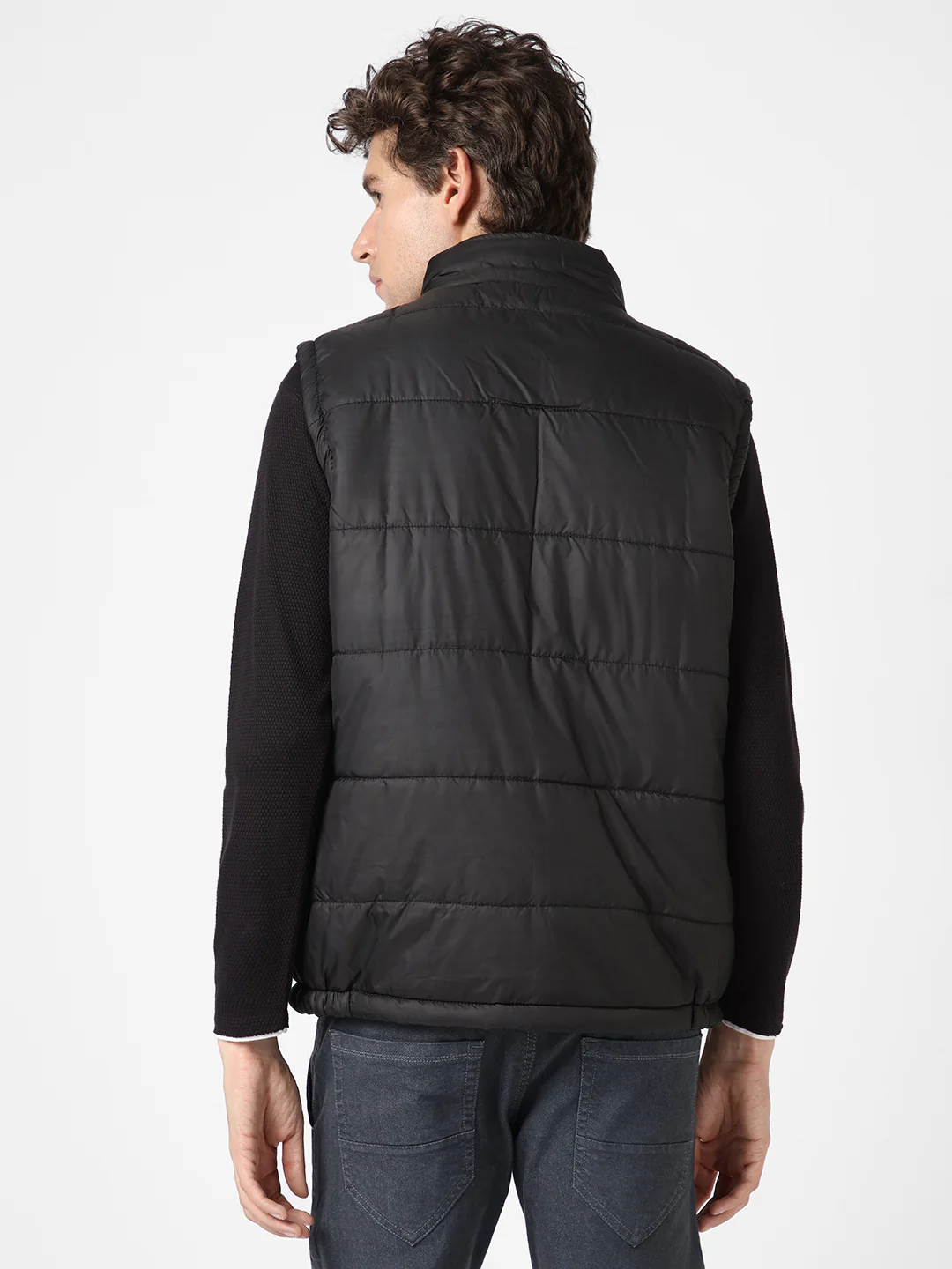Men's Black Sleeveless Zippered Puffer Jacket - Image 4