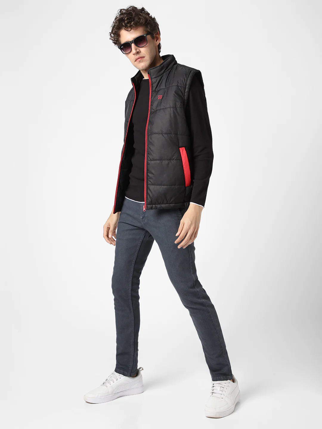 Men's Black Sleeveless Zippered Puffer Jacket - Image 5