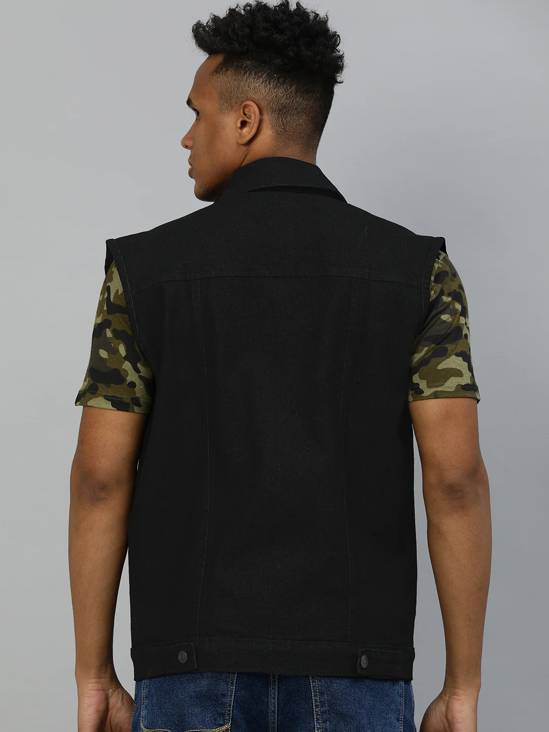 Men's Black Slim Fit Washed Sleeveless Denim Jacket - Image 4
