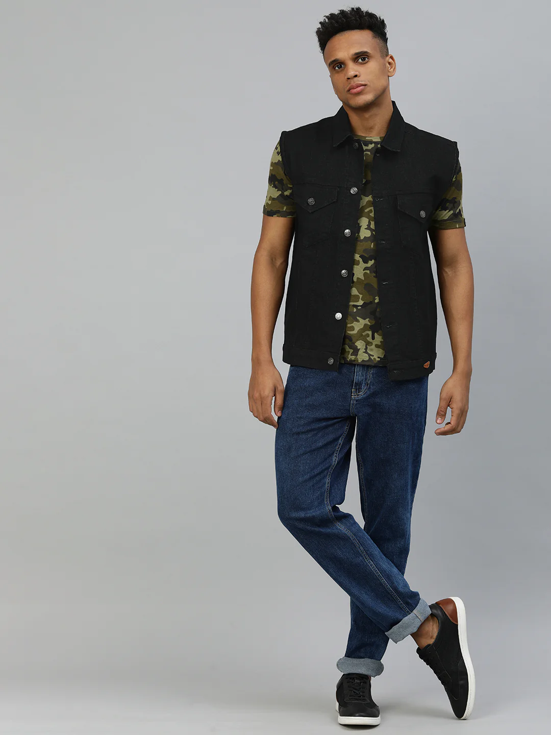 Men's Black Slim Fit Washed Sleeveless Denim Jacket - Image 5