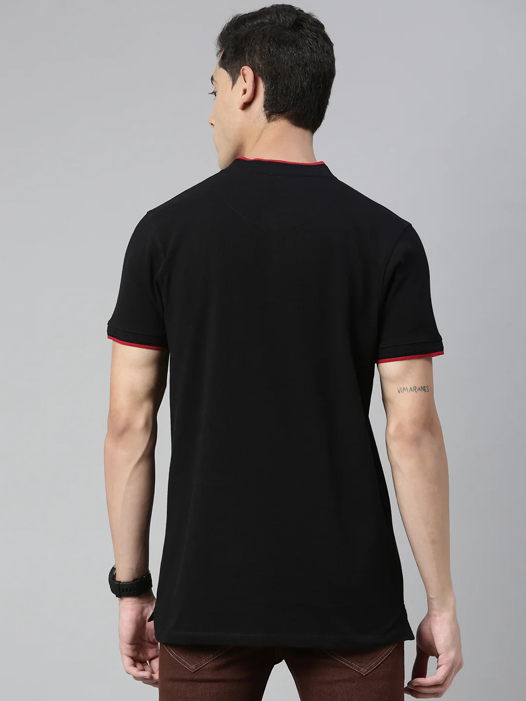 Men's Black Solid Mandarin Collar Slim Fit Cotton Polo T-Shirt - Image 2
