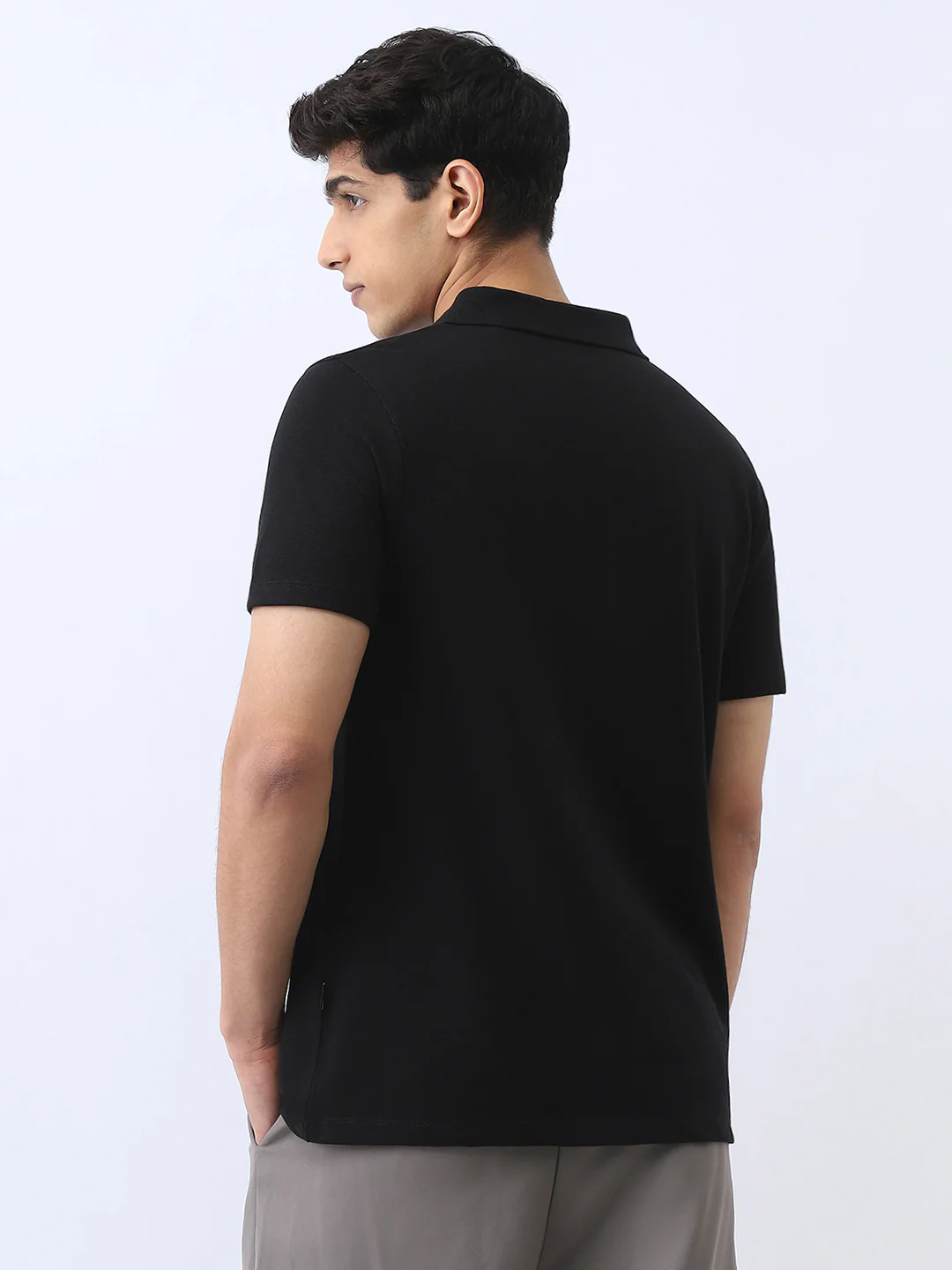 Men's Black Solid Regular Fit Half Sleeve Cotton Polo T-Shirt - Image 4
