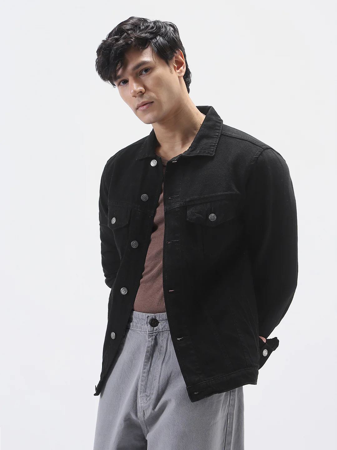 Men's Black Solid Regular Fit Washed Full Sleeve Denim Jacket - Image 3