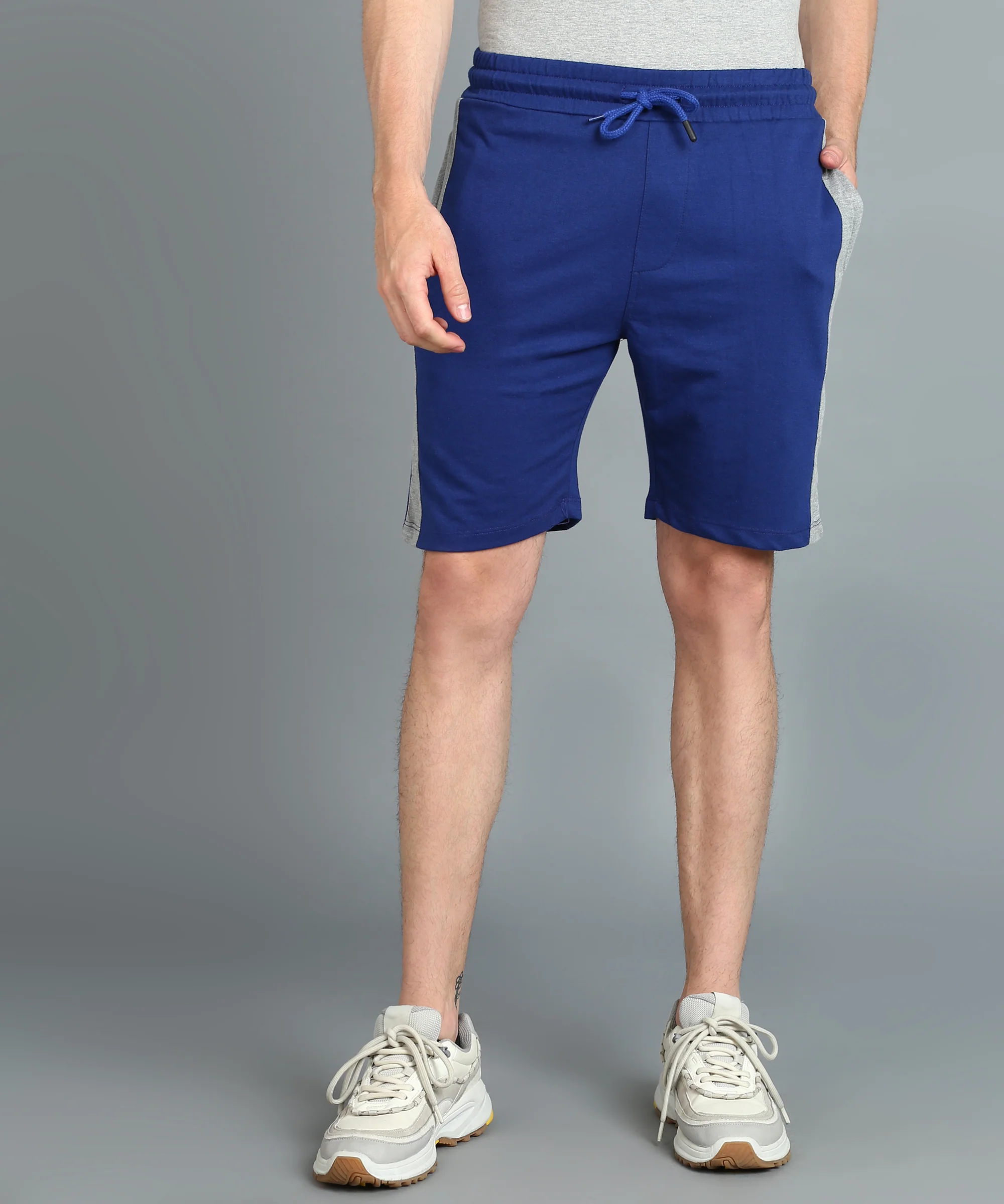 Men's Blue Cotton Color-Block Regular Shorts Stretchable - Image 2