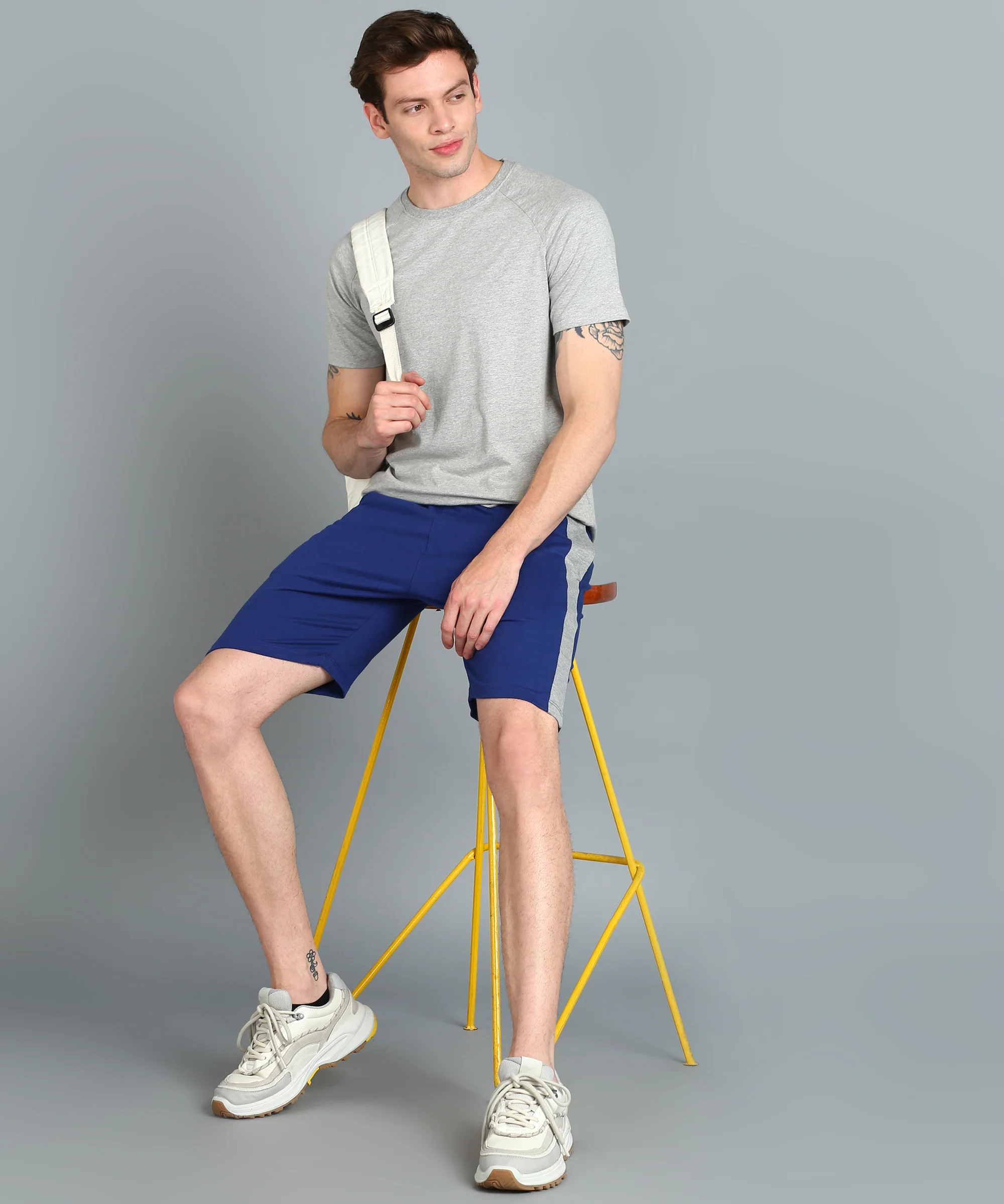 Men's Blue Cotton Color-Block Regular Shorts Stretchable - Image 4