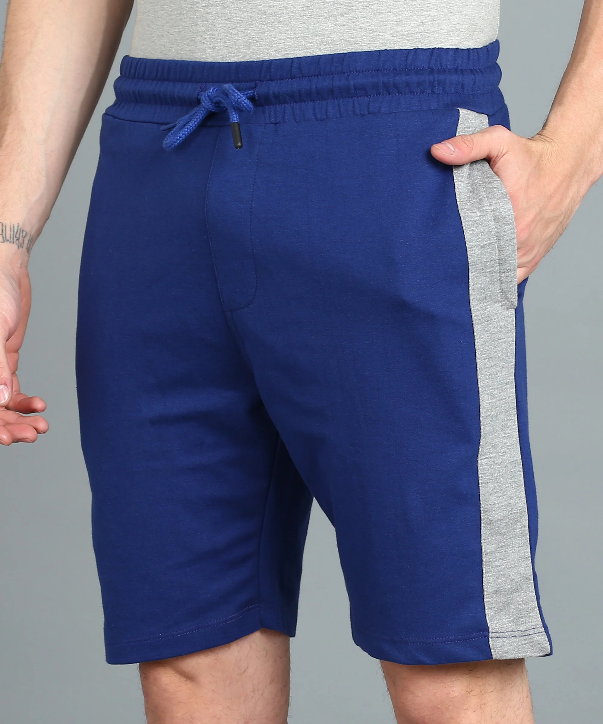 Men's Blue Cotton Color-Block Regular Shorts Stretchable - Image 5