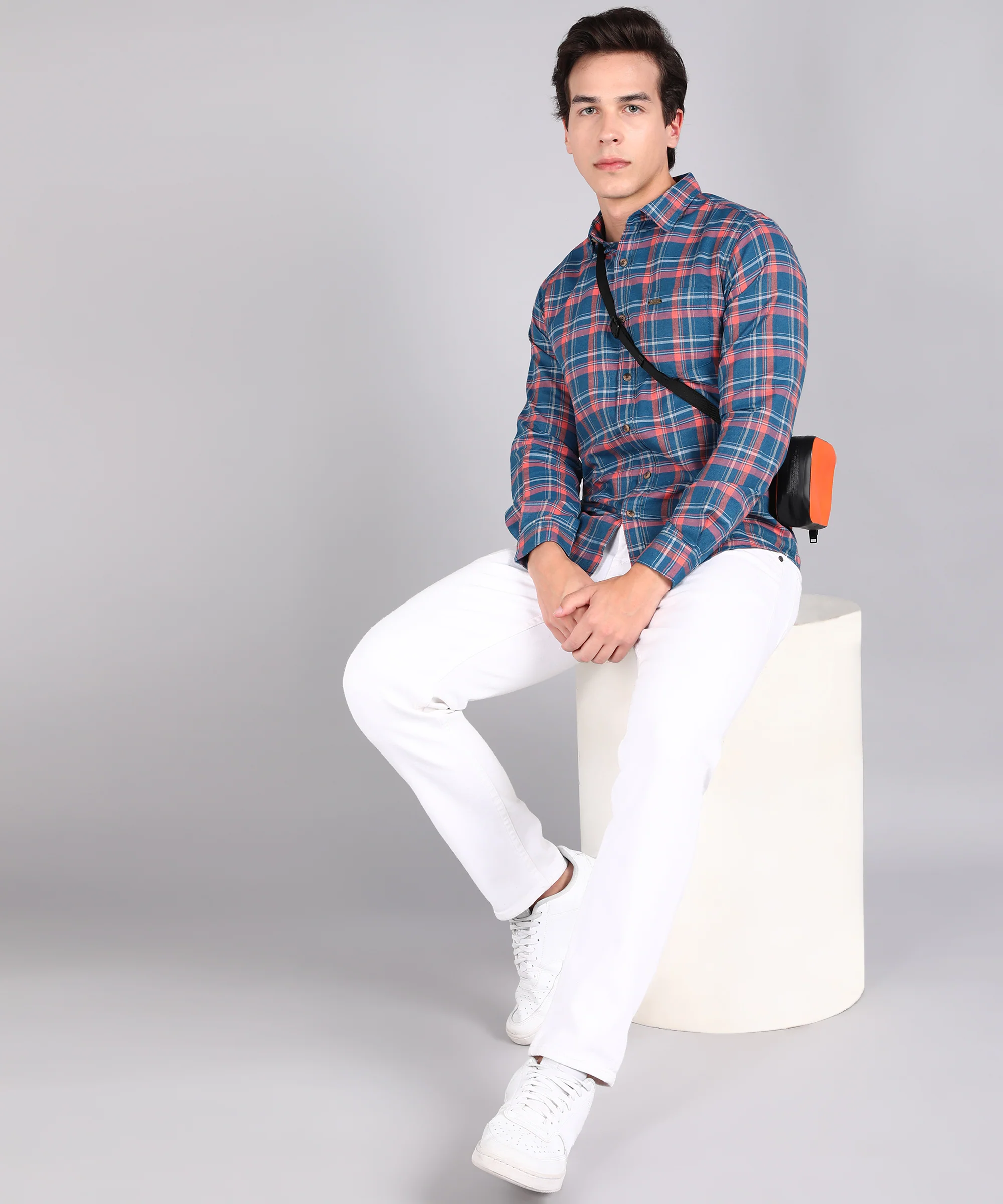 Men's Blue Cotton Full Sleeve Slim Fit Casual Checkered Shirt - Image 4