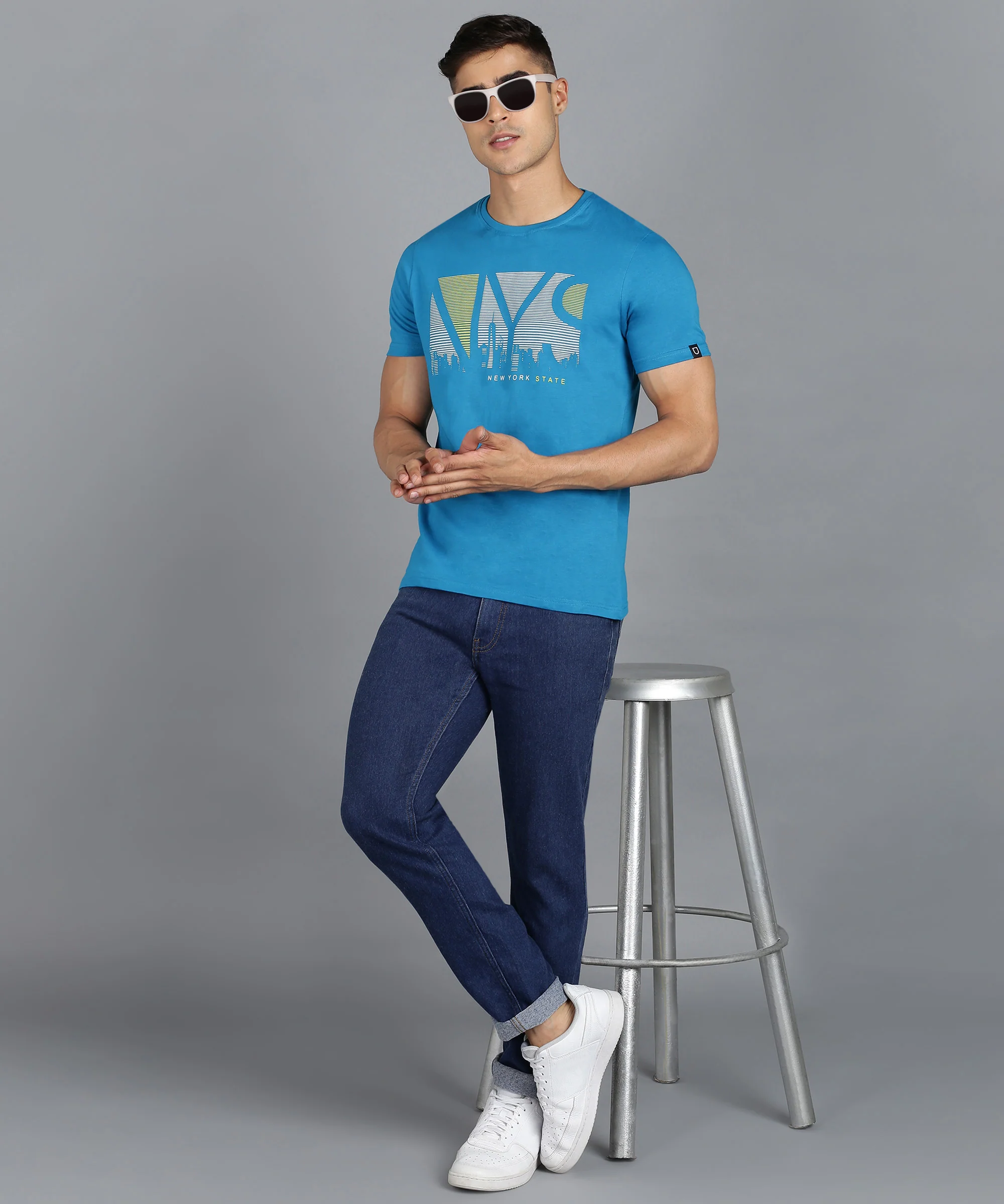 Urbano Fashion Men's Blue Graphic Printed Round Neck Half Sleeve Slim Fit Cotton T-Shirt - Image 4