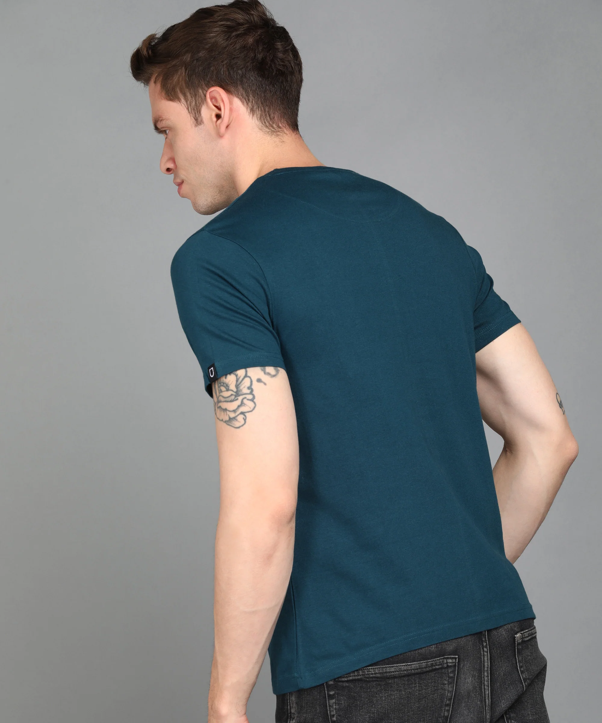 Urbano Fashion Men's Blue Graphic Printed Round Neck Half Sleeve Slim Fit Cotton T-Shirt - Image 3