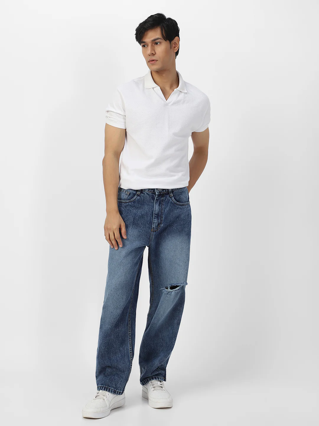 Men's Blue Loose Baggy Fit Washed Distressed/Torn Jeans Non-Stretchable - Image 4