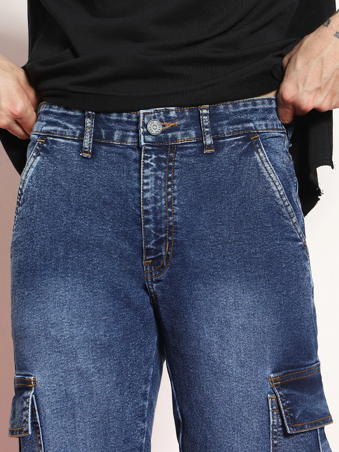 Men's Blue Regular Fit Washed Cargo Jeans With 6 Pockets Stretchable - Image 6