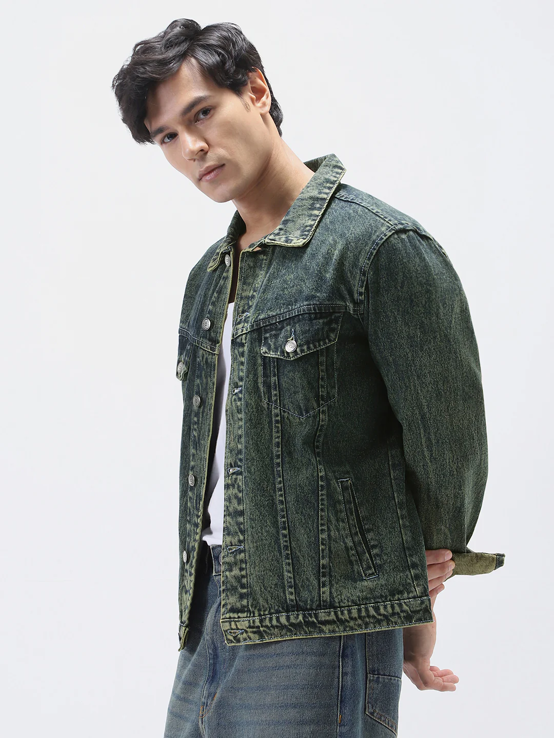 Men's Blue Regular Fit Washed Full Sleeve Denim Jacket - Image 2