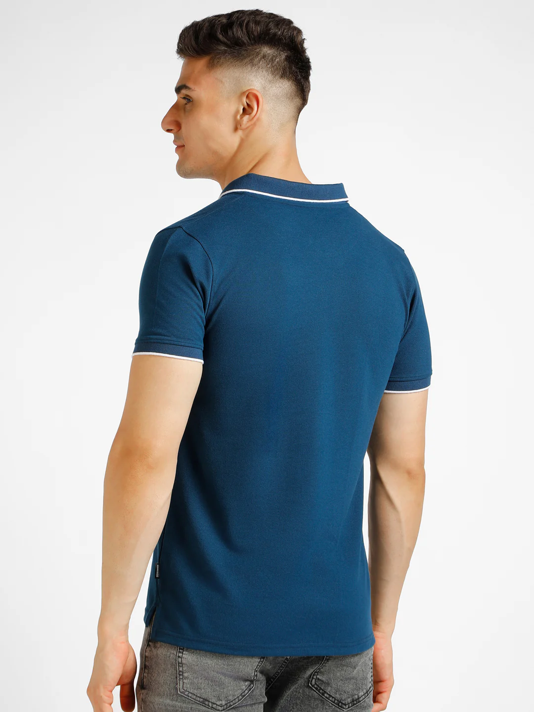 Men's Blue Solid Slim Fit Half Sleeve Cotton Polo T-Shirt - Image 3