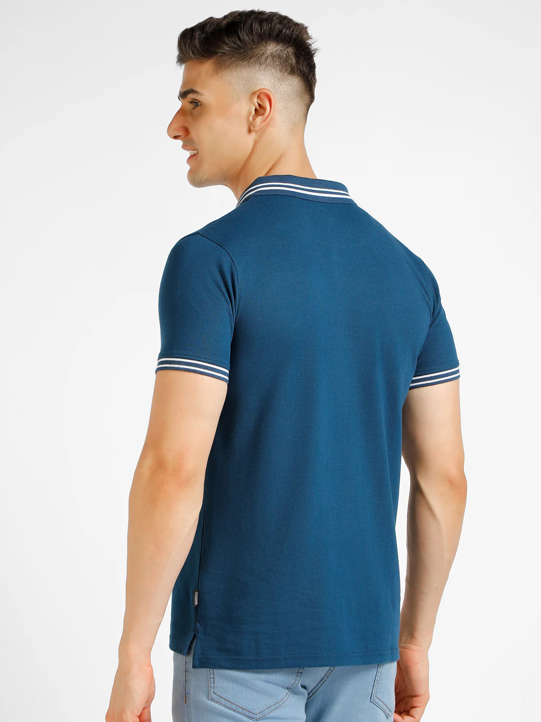 Men's Blue Solid Slim Fit Half Sleeve Cotton Polo T-Shirt - Image 3