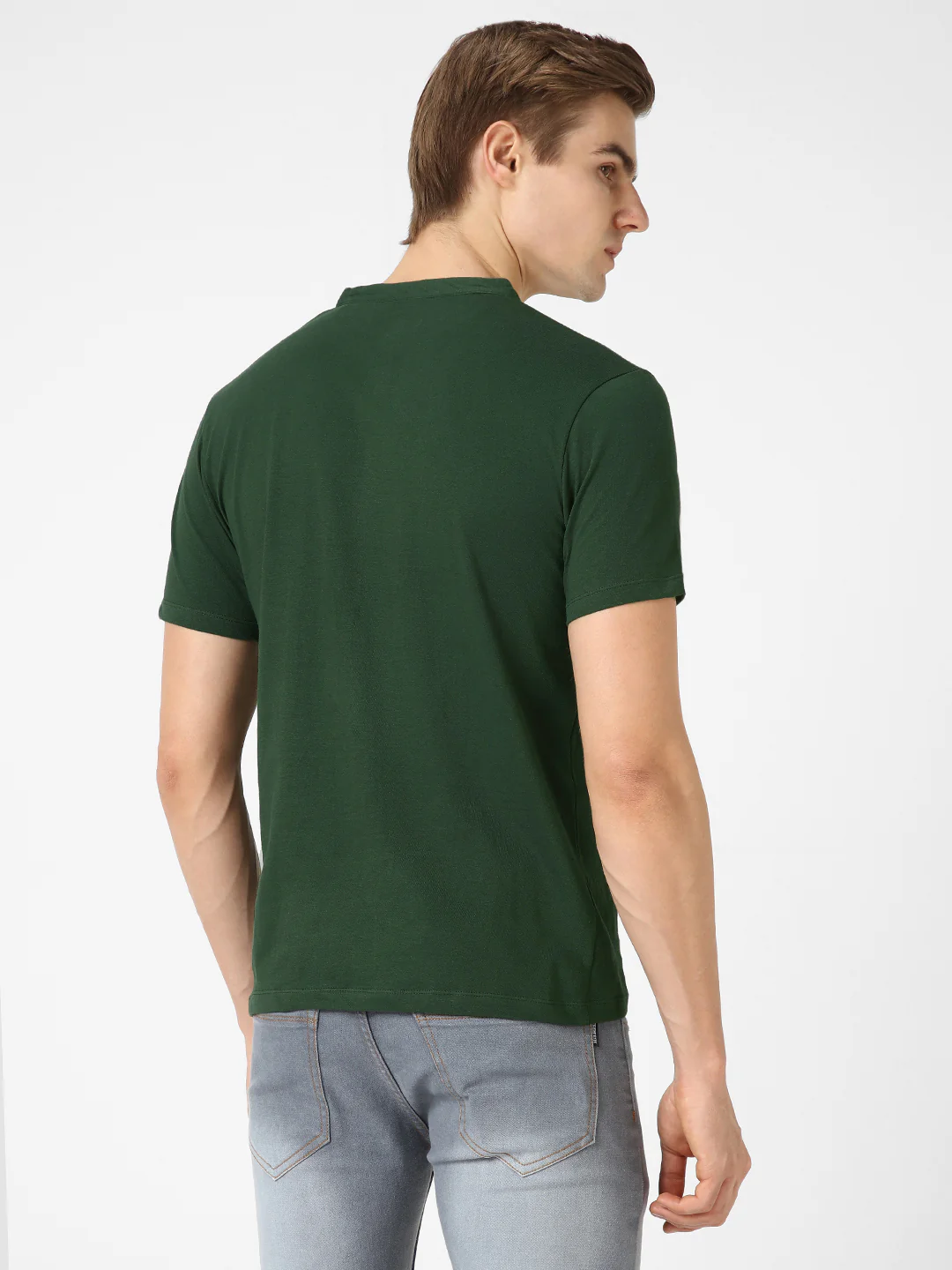 Men's Bottle Green Solid Mandarin Collar Slim Fit Half Sleeve Cotton T-Shirt - Image 4