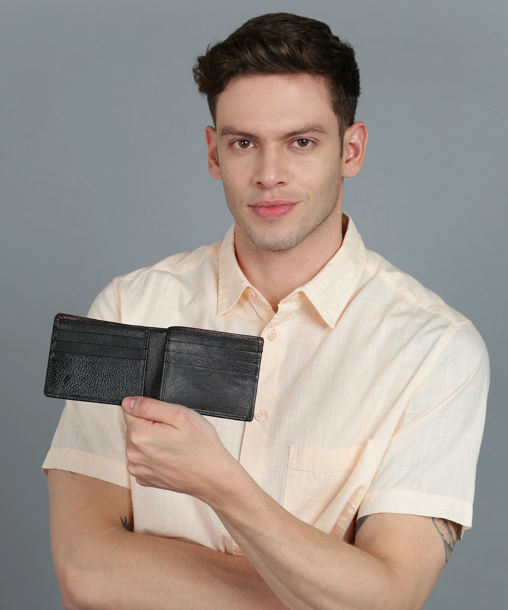 Urbano Fashion Men's Casual, Formal Black Genuine Leather Wallet-6 Card Slots - Image 8