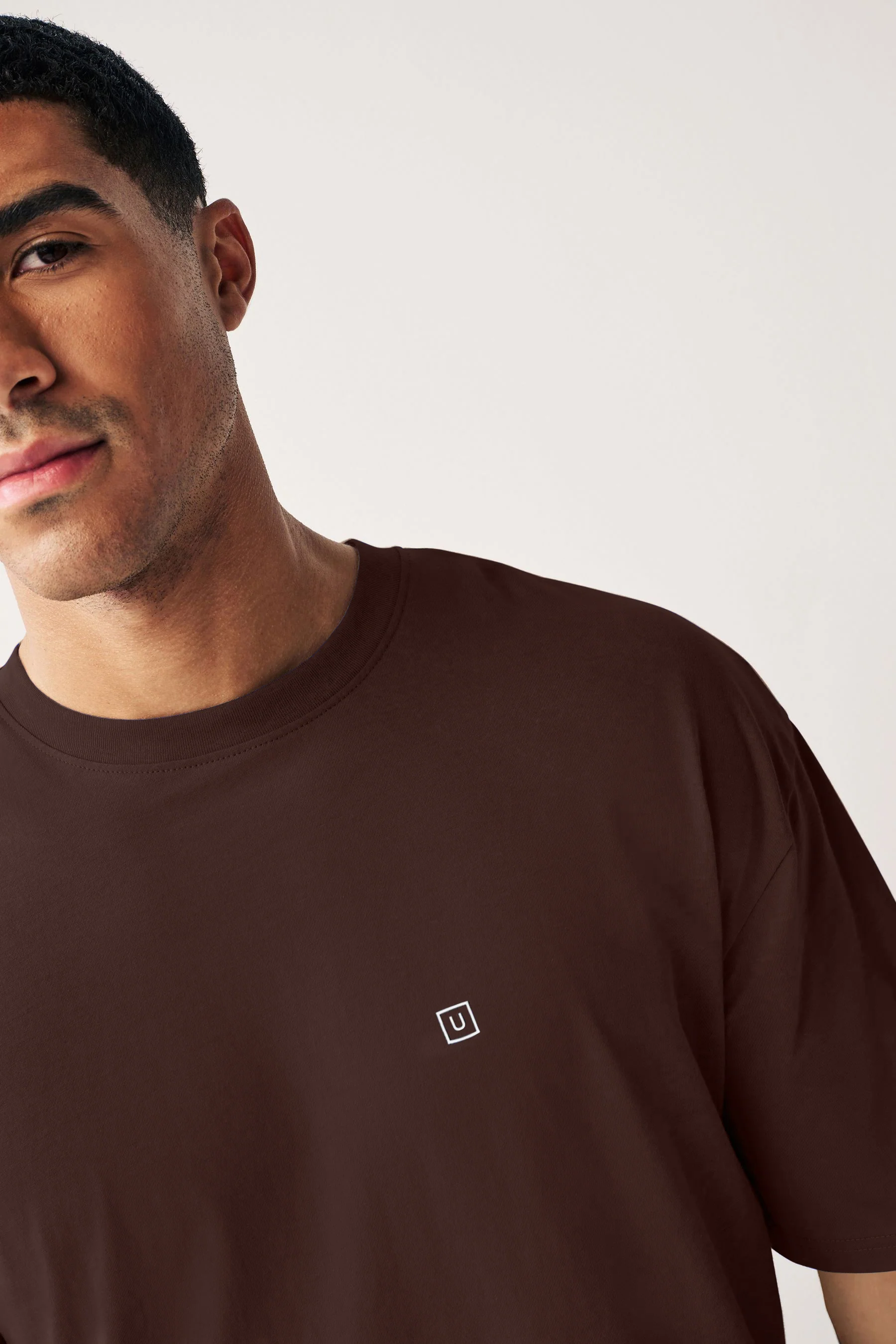 Men's Chicory Coffee Solid Round Neck Oversized Half Sleeve Cotton T-Shirt - Image 5