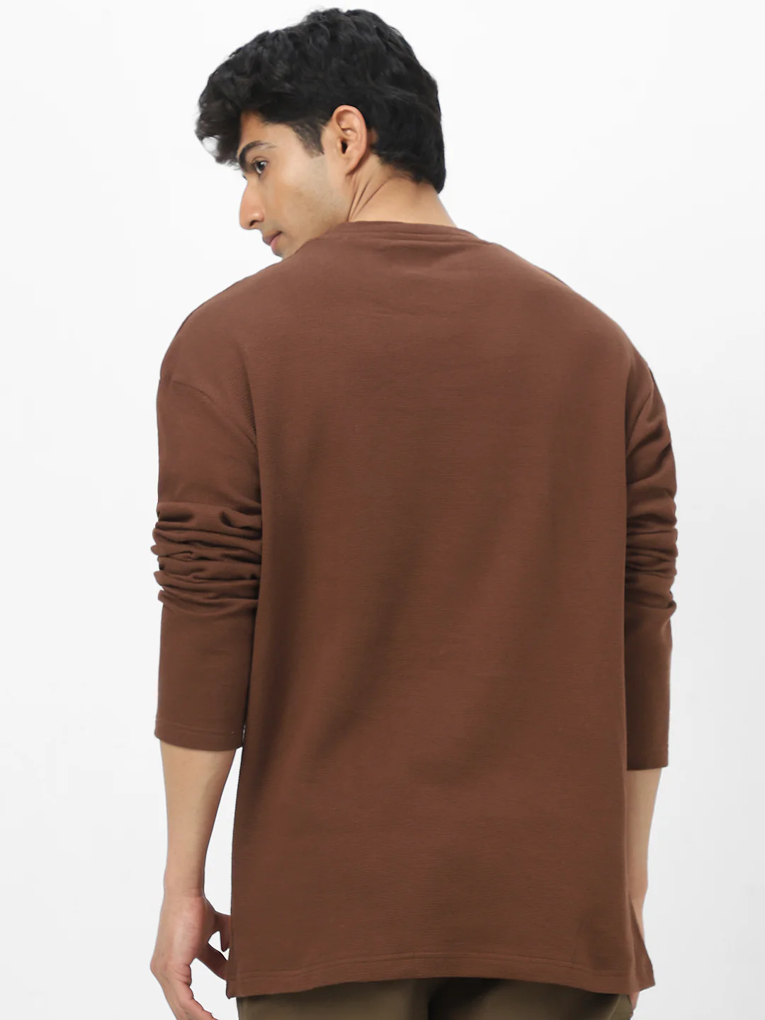 Men's Chocolate Brown Textured Round Neck Oversized Full Sleeve Cotton T-Shirt - Image 5