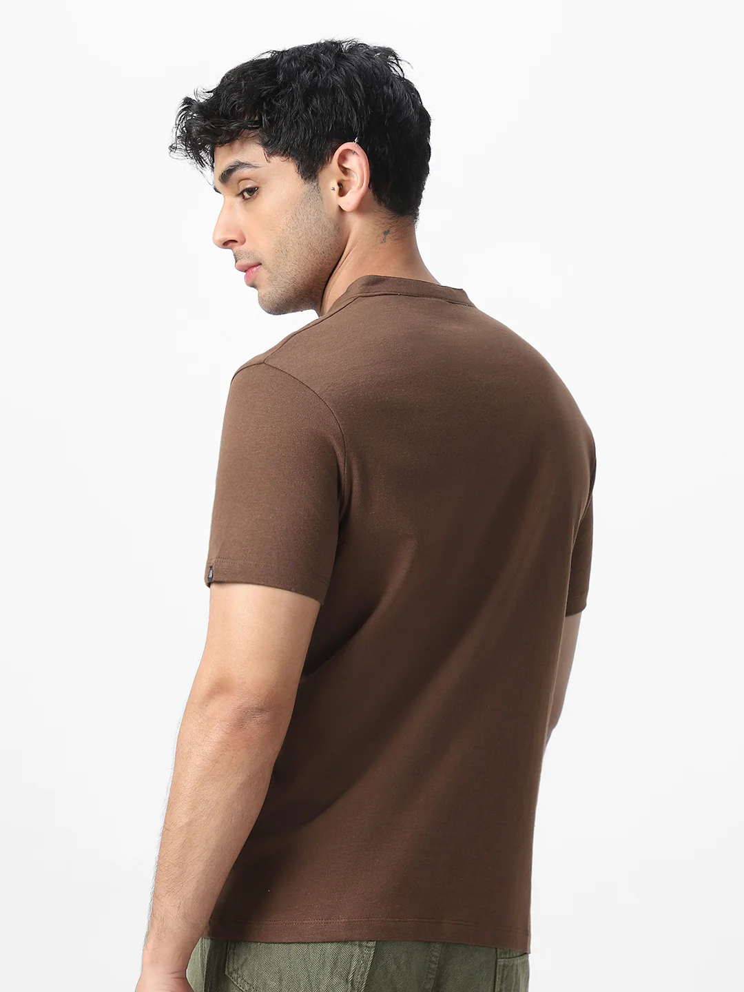 Men's Cocoa Brown Solid Mandarin Collar Slim Fit Half Sleeve Cotton T-Shirt - Image 4
