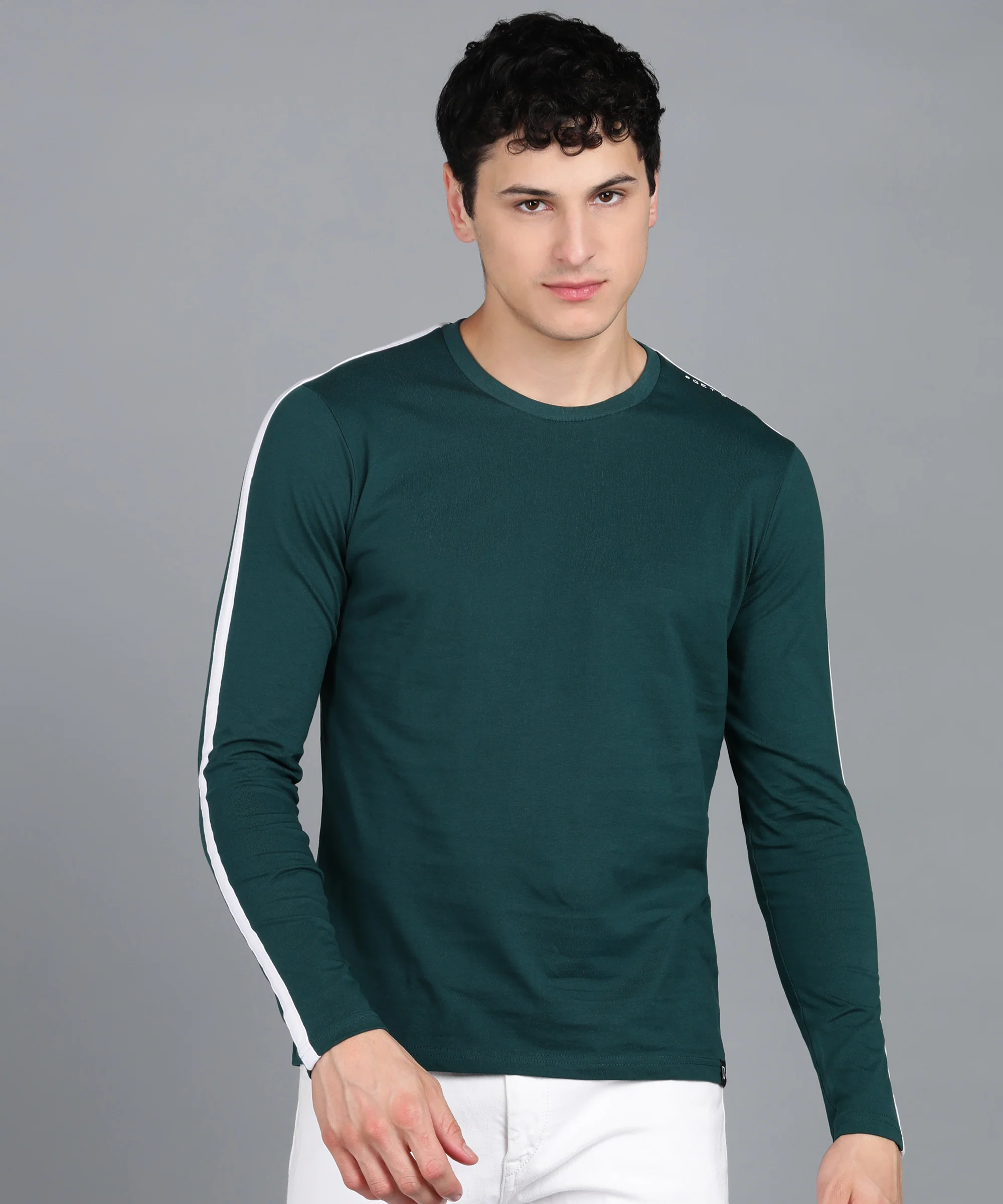 Men's Color-Block Green Round Neck Full Sleeve Slim Fit Cotton T-Shirt - Image 2