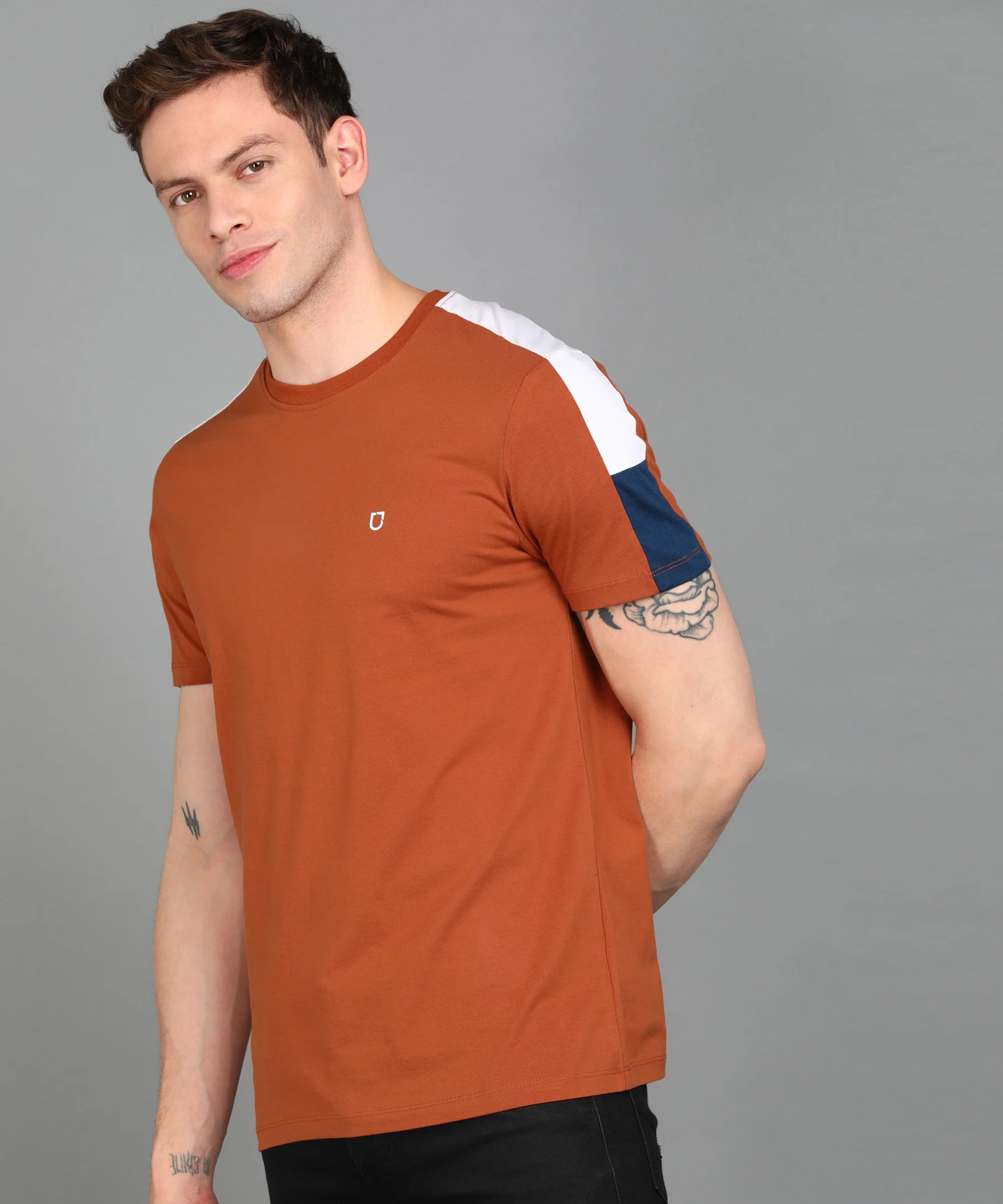Men's Cotton Brown Colour-Block Slim Fit Half Sleeve T-Shirt - Image 2