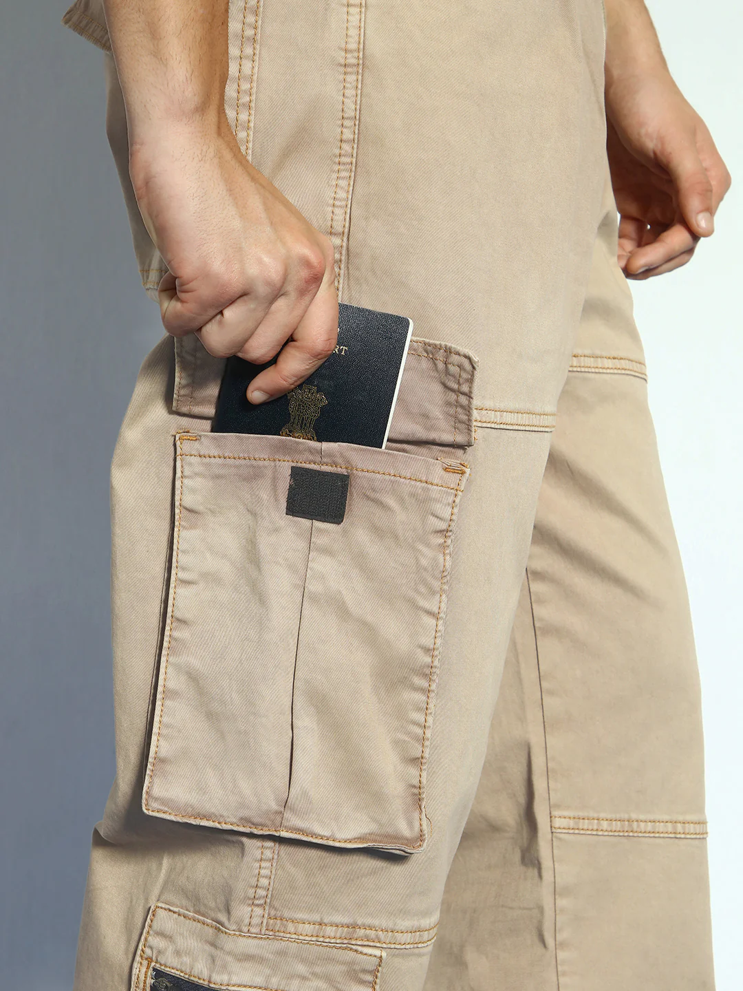 Men's Dark Beige Loose Baggy Fit Travel Cargo Jeans With 8 Pockets Stretchable - Image 5