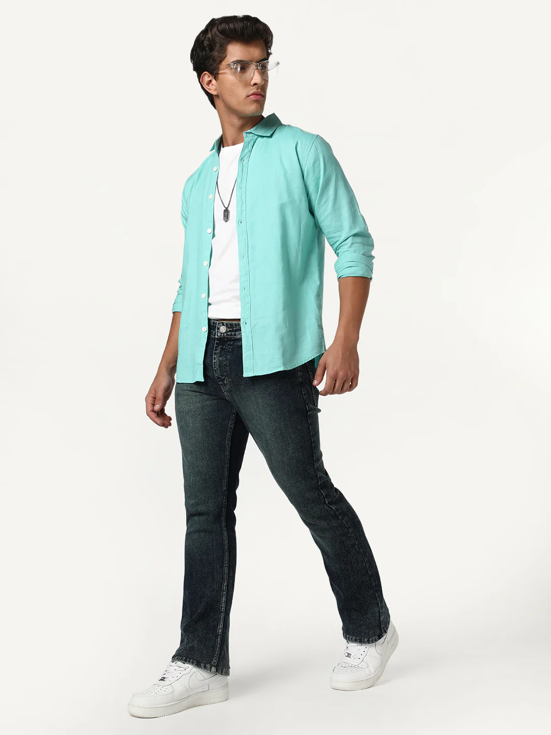 Men's Dark Blue Bootcut Fit Mid Rise Tinted Heavy Washed Jeans Stretchable - Image 4