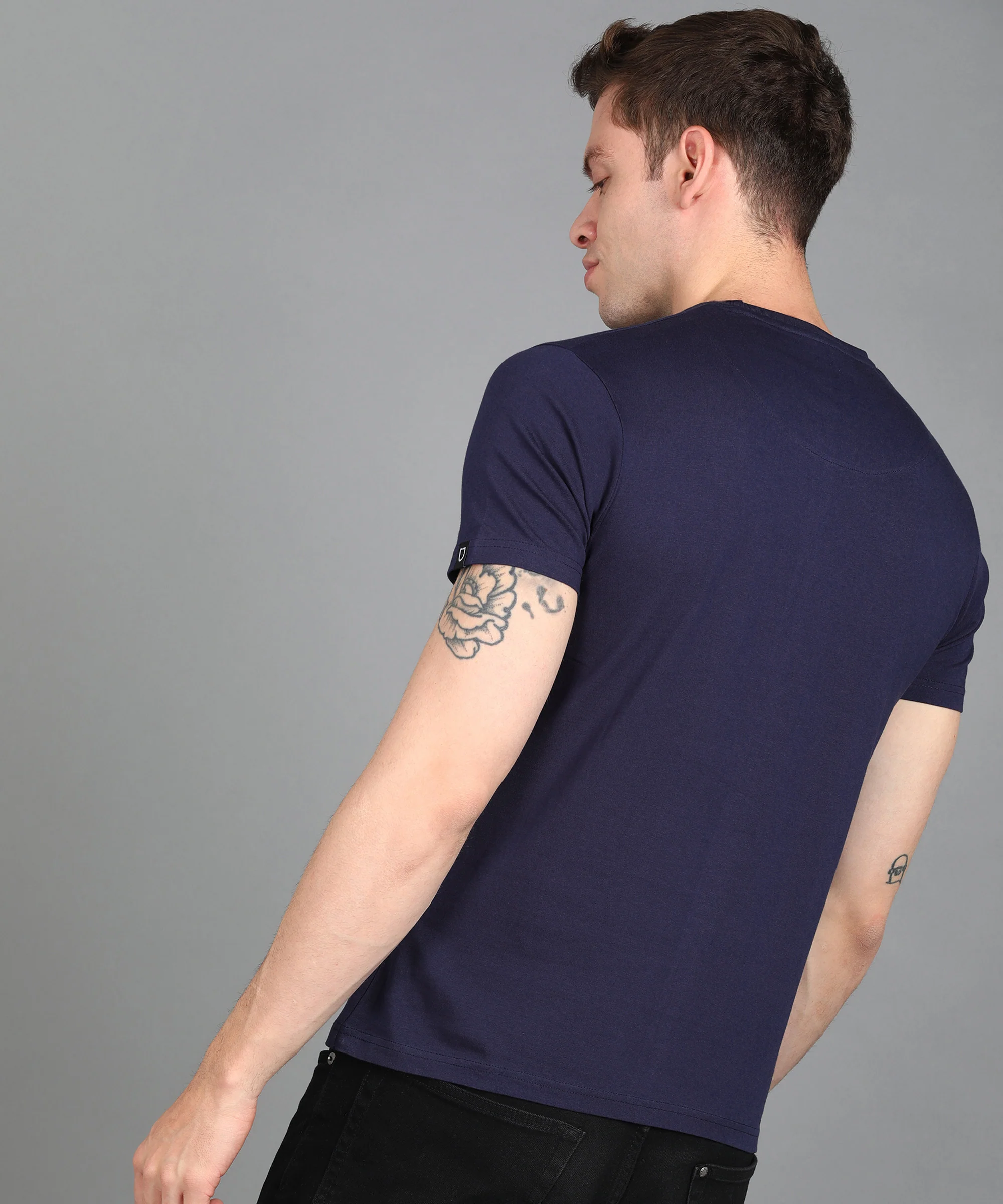 Urbano Fashion Men's Dark Blue Graphic Printed Round Neck Half Sleeve Slim Fit Cotton T-Shirt - Image 3