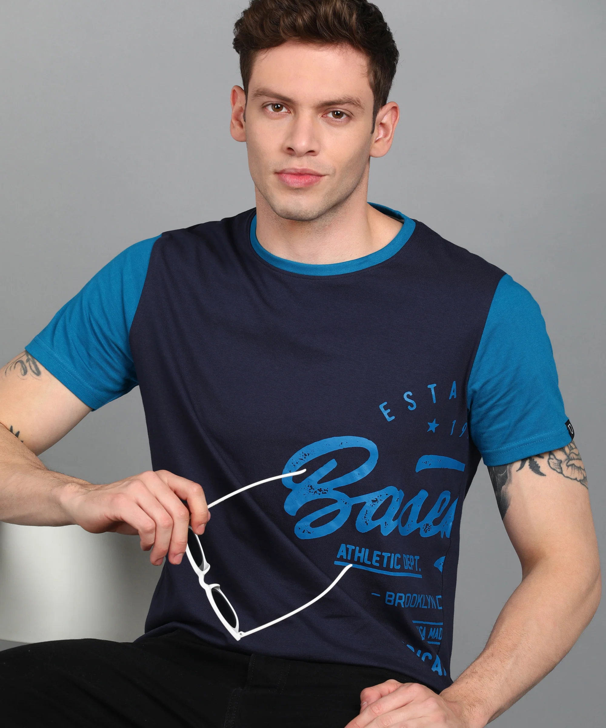 Urbano Fashion Men's Dark Blue Graphic Printed Round Neck Half Sleeve Slim Fit Cotton T-Shirt - Image 4