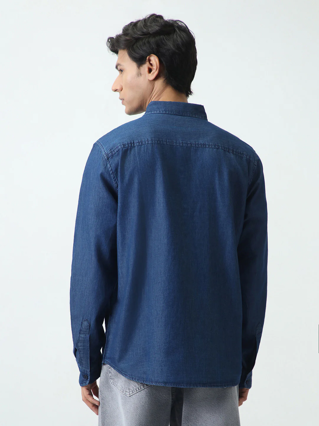 Men's Dark Blue Regular Fit Full Sleeve Solid Denim Shirt - Image 4